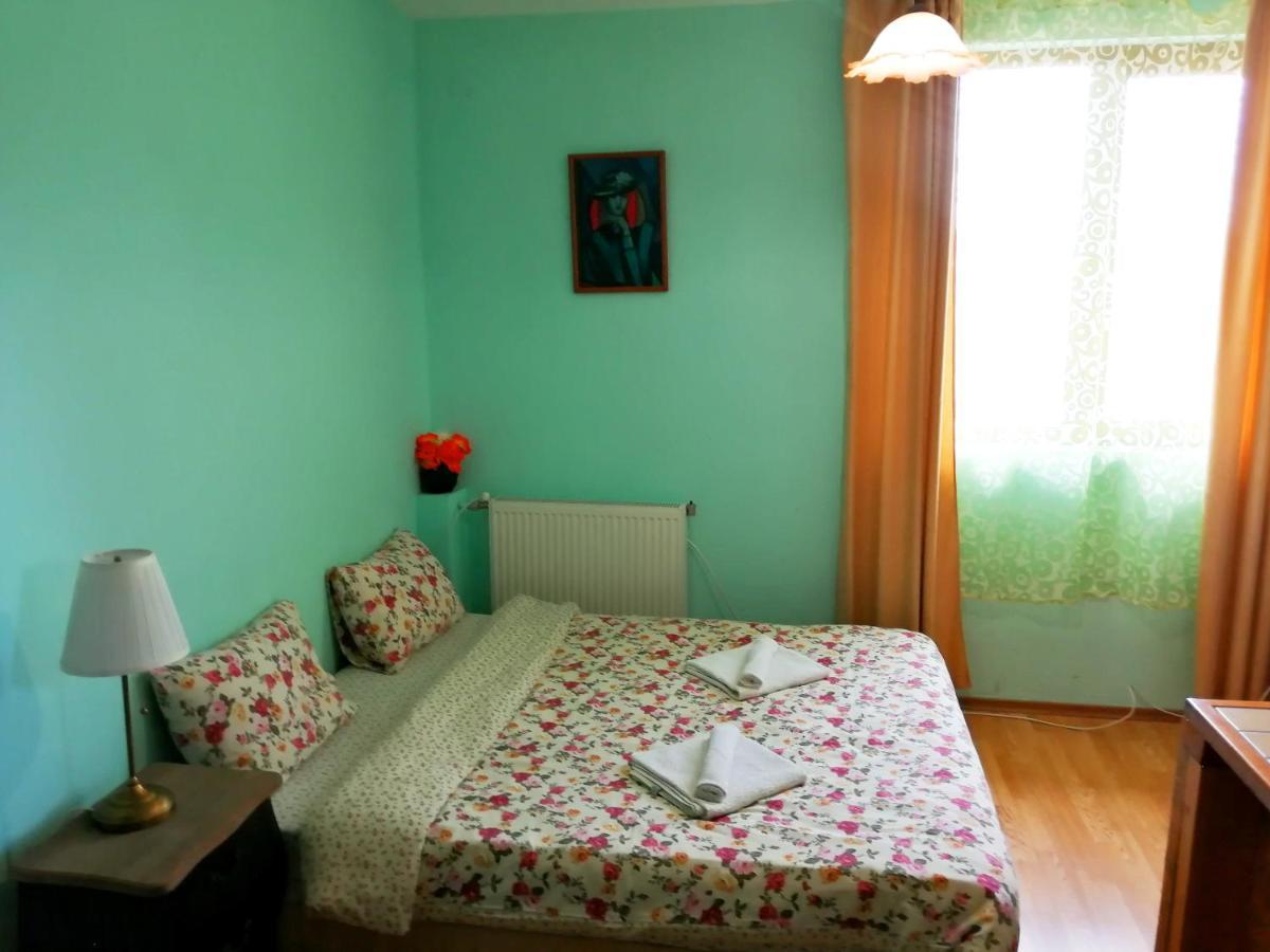 Guest House Misha Petrevene Εξωτερικό φωτογραφία