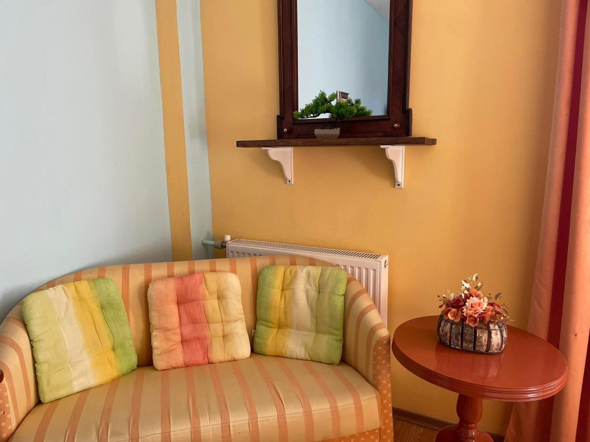 Guest House Misha Petrevene Εξωτερικό φωτογραφία