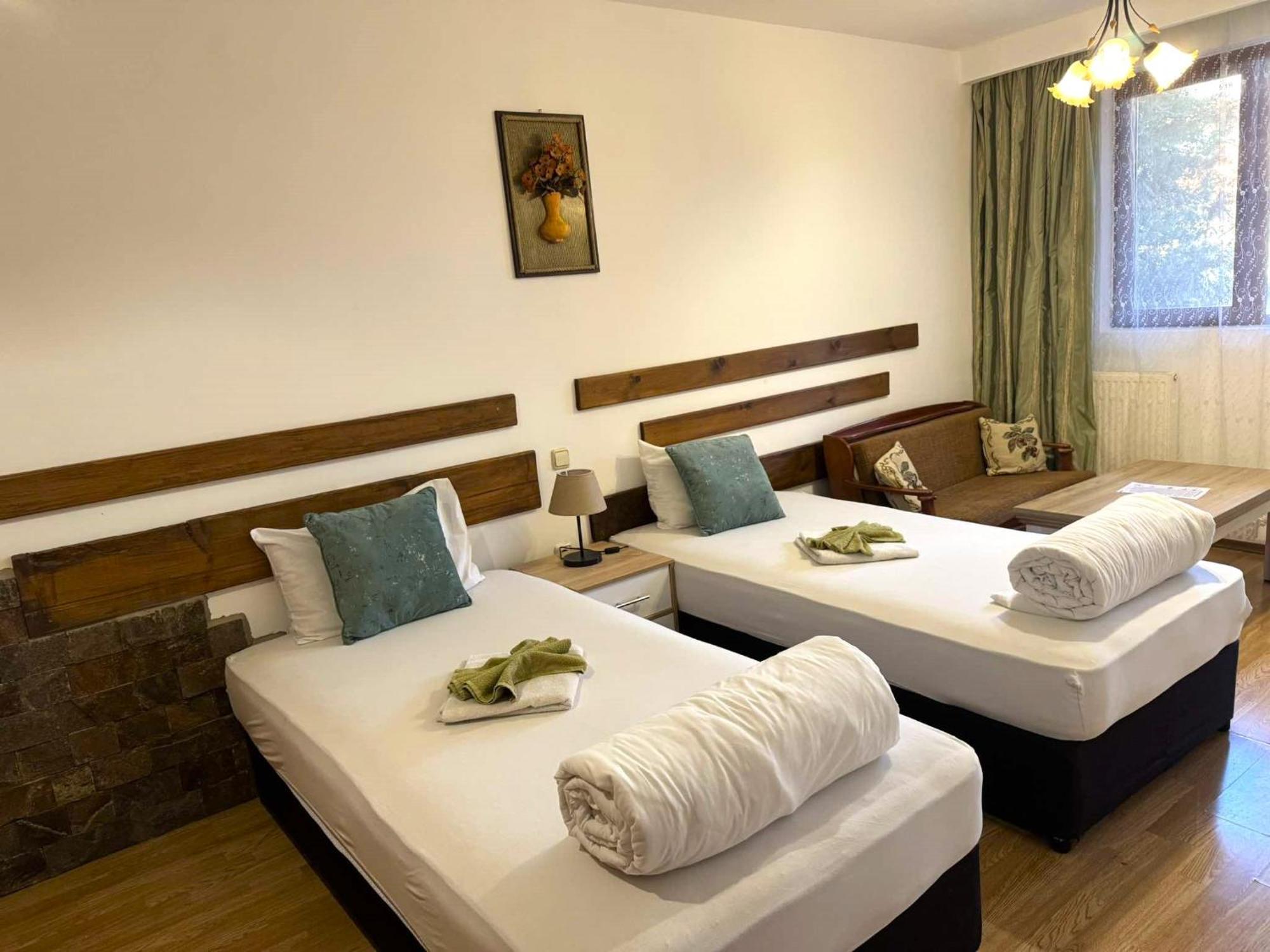 Guest House Misha Petrevene Εξωτερικό φωτογραφία