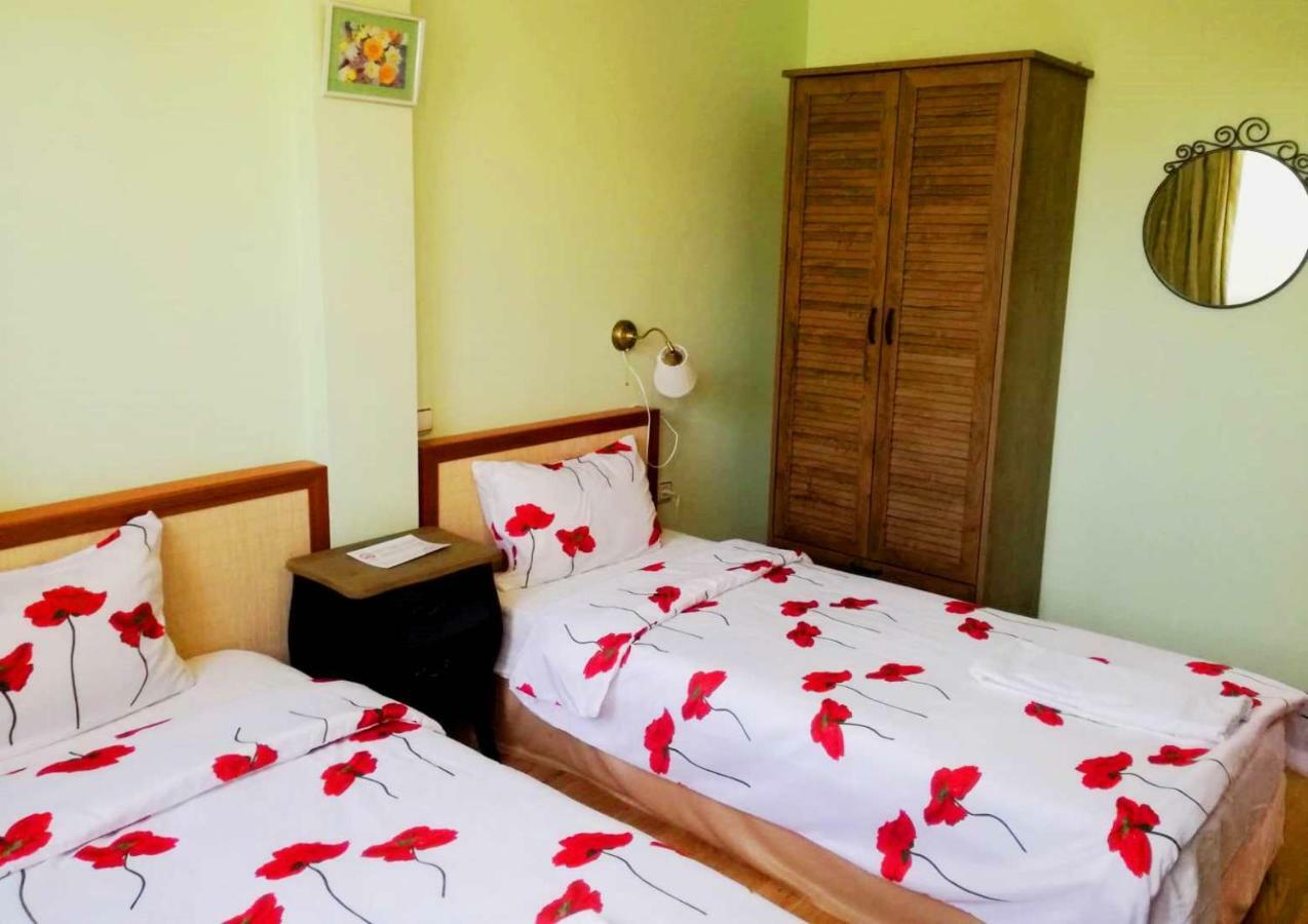 Guest House Misha Petrevene Εξωτερικό φωτογραφία